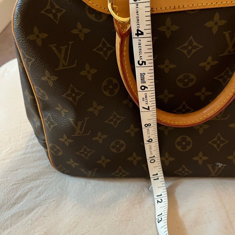 Louis Vuitton Monogram Handbag - Picture 5 of 8